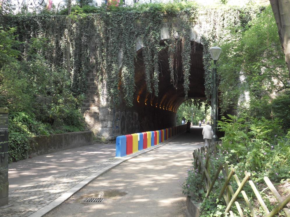 Anciens tunnels du chemin de fer